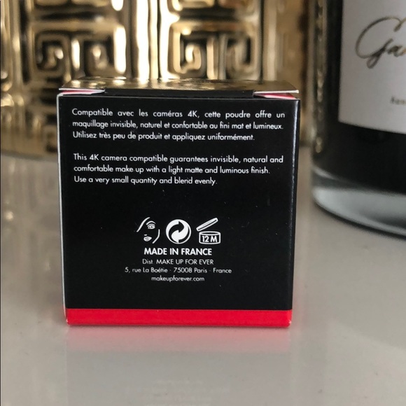 Make Up For Ever ultra HD translucent loose powder - Picture 3 of 6